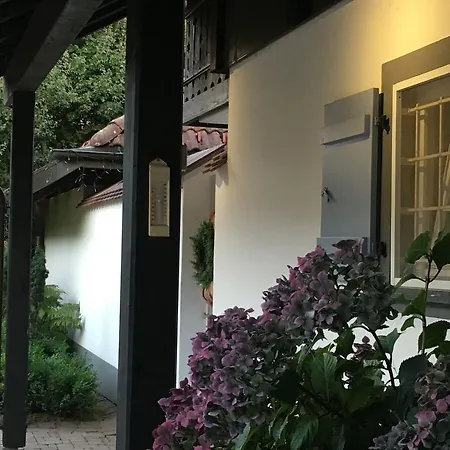 Landhausvilla Strittberg 7 アパート *